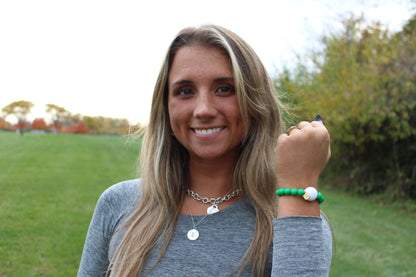 Golf Stroke Counter Bracelet - Grass is Greener