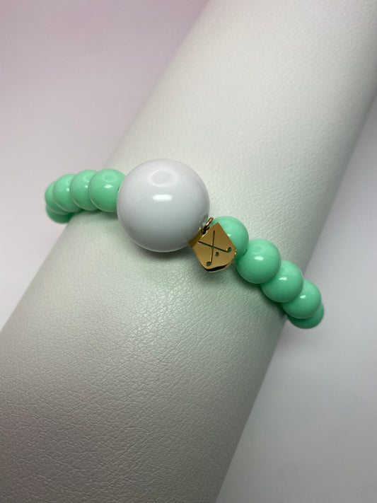 Golf Stroke Counter Bracelet - LIGHT GREEN - X-Large 20 mm Middle Bead